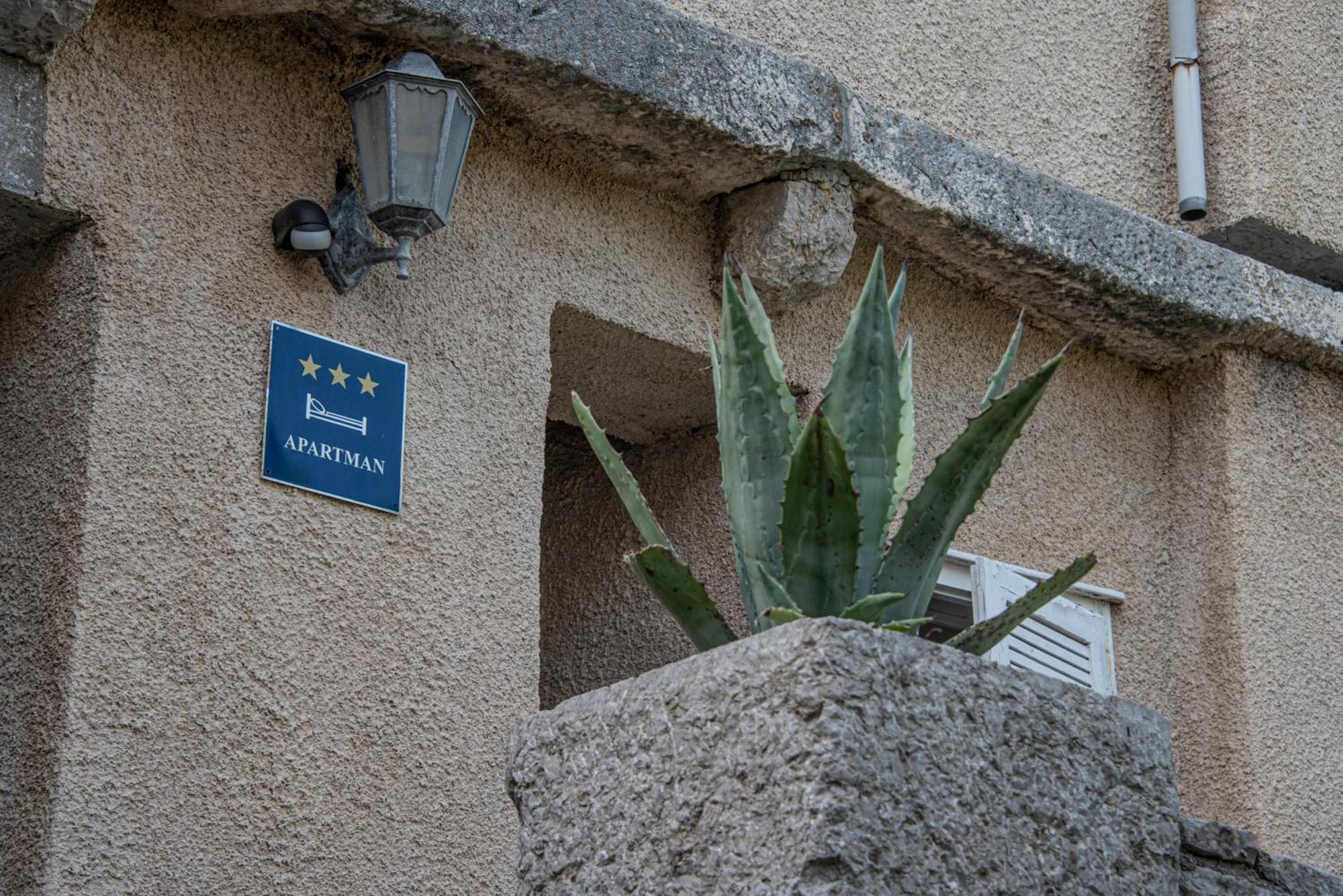 Apartman Nives Lubenice Exterior photo