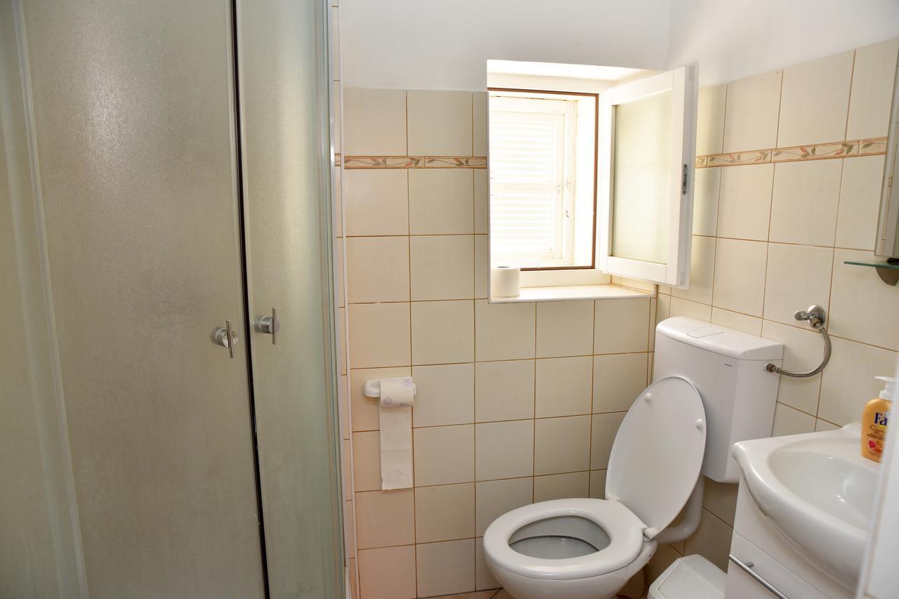 Apartman Nives Lubenice Exterior photo